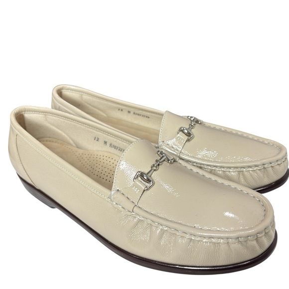 SAS Metro Loafers Womens Size 12M Beige Soft Leather Tripad Horsebit Made in USA - Picture 1 of 15